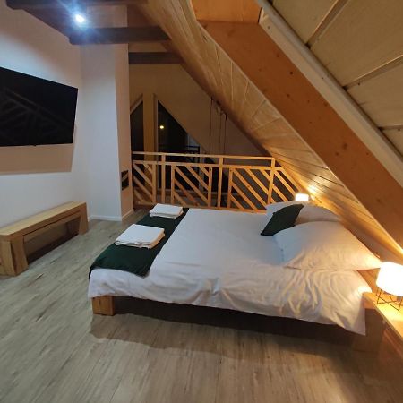 Miedzy Drzewami Villa Biecz ภายนอก รูปภาพ